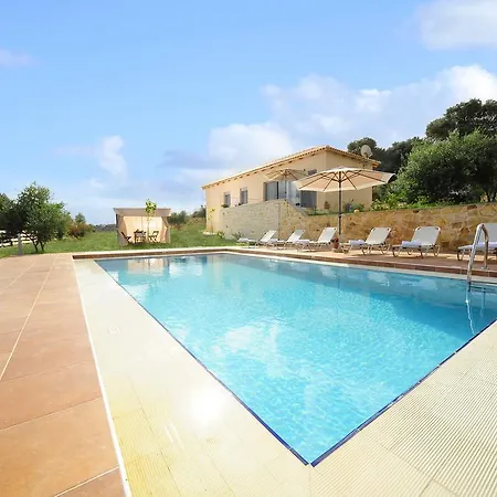 Kivotos Private Pool Μαρουλάς